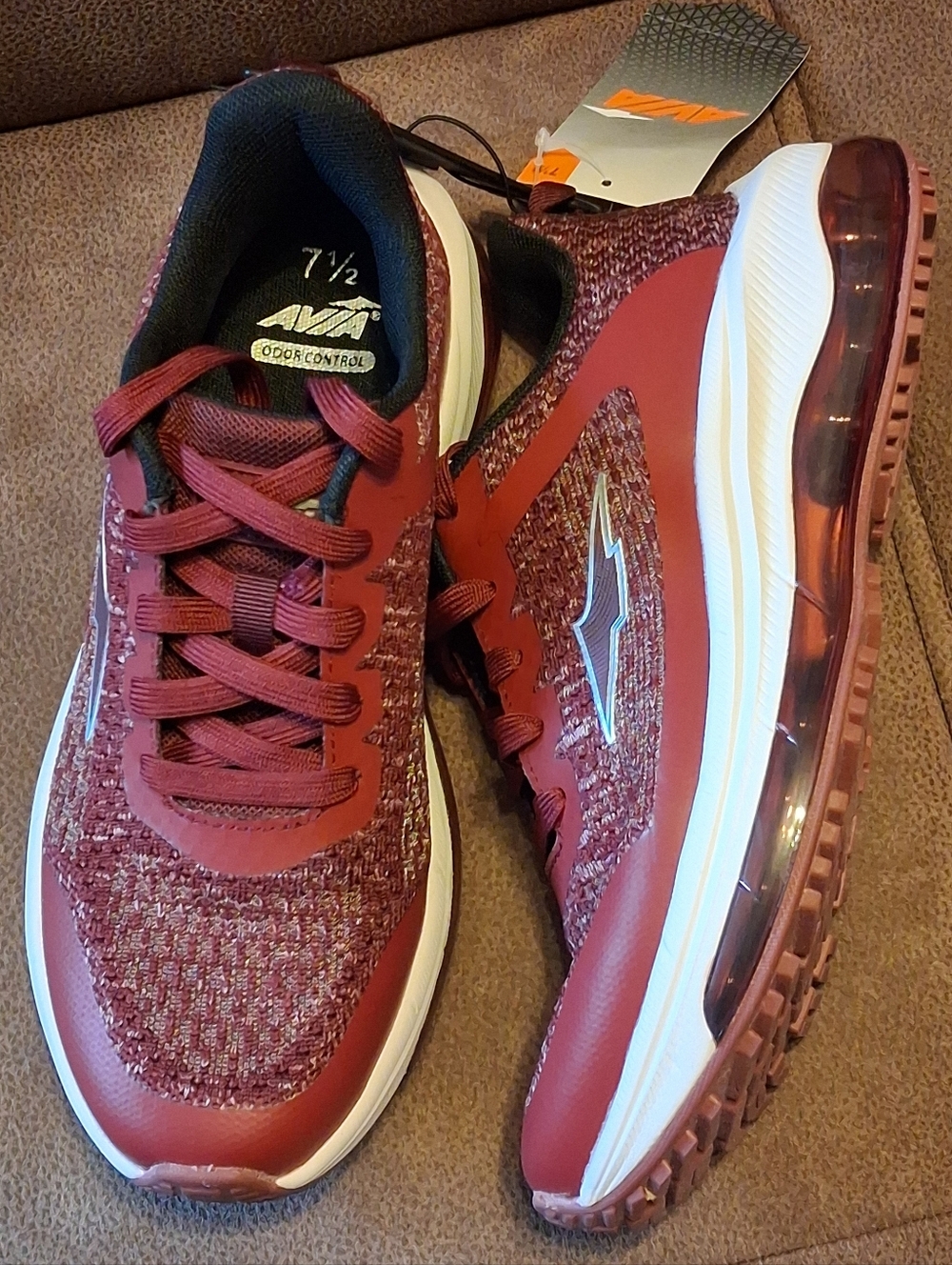 Avia 02 Air 360 Women's Maroon Knit Air-Cushion Athletic Shoes Size 7 1/2